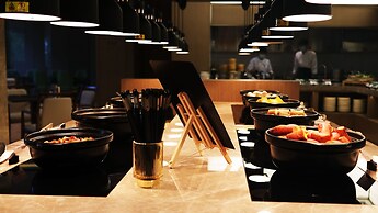 Huayu Wanfu Hotel