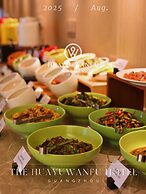 Huayu Wanfu Hotel