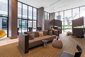 2 Bed Room At Excellent Location - Best In Class