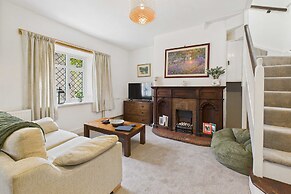 Host Stay Brackenrigg Cottage