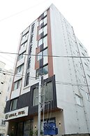 LEONAR HOTEL