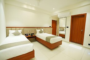 LEONAR HOTEL