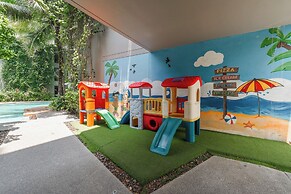 Diamond Paradise Getaway Condo C176