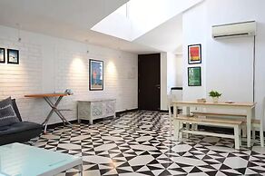 The Coastal Nest - 2BHK by Da Alohas