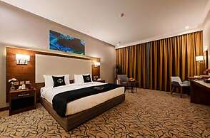 Dancenter Emerald Near Jeddah Corniche