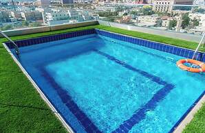 Dancenter Emerald Near Jeddah Corniche