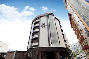 HotelHound Jeonju Junghwasan
