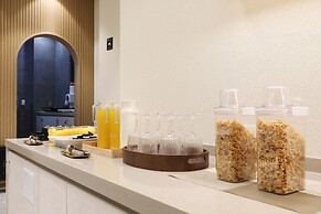 HotelHound Jeonju Junghwasan