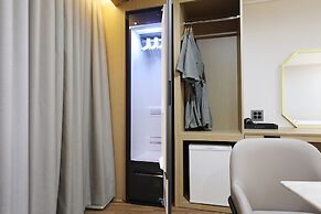 HotelHound Jeonju Junghwasan