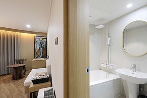 HotelHound Jeonju Junghwasan