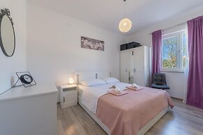 Villa Kamber in Tinj