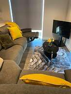 Remarkable 3-bed Apartment in London