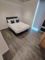 Remarkable 3-bed Apartment in London