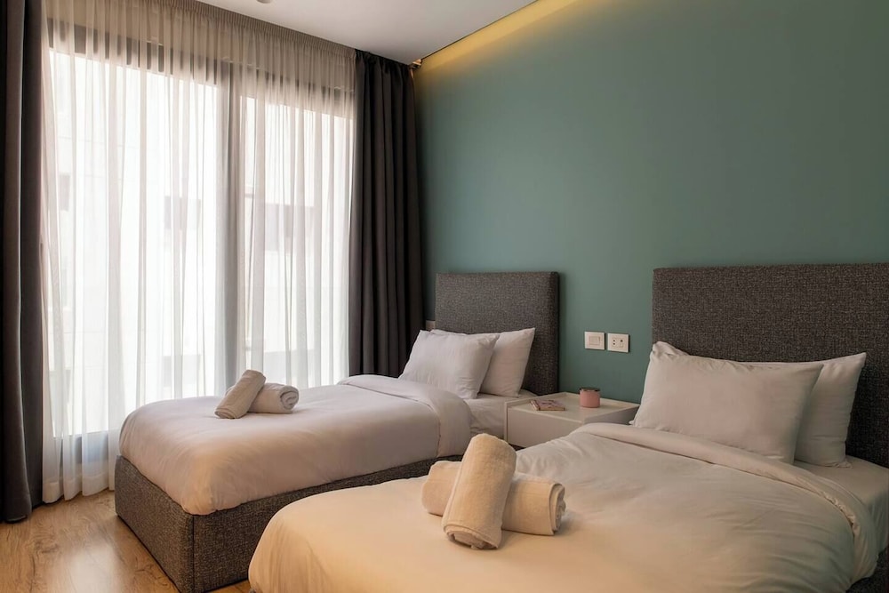 Catalina  Silver Palm  New Cairo