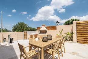 Roots Villa