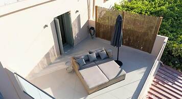 Roots Villa