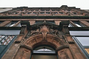 Student Only George Street