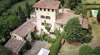 Castello Uliveta