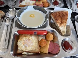 Hotel Bekh