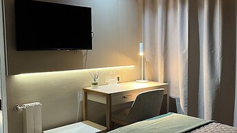 Empire Hotel Buenos Aires by HS