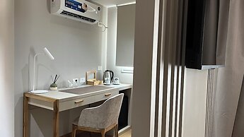 Empire Hotel Buenos Aires by HS