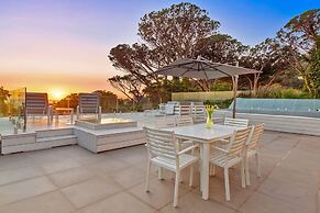 Oceanview Grange Retreat