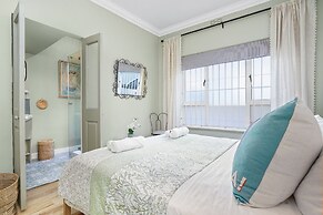 Mimosa Court