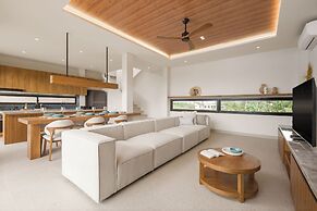 The Bali Manor Collection