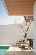 The Bali Manor Collection
