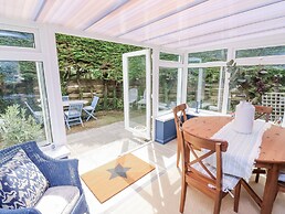 Thurlestone, 1 Island View