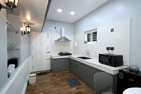 Eden Garden By Jolly Homes