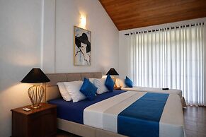 Forest Edge Hotel