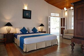 Forest Edge Hotel