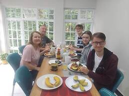 MEULY FAMILY LODGE