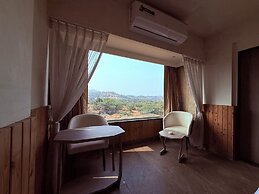 Ikonic Hotel - Bhushi Dam Lonavala