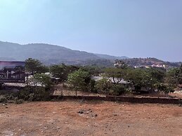Ikonic Hotel - Bhushi Dam Lonavala