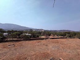 Ikonic Hotel - Bhushi Dam Lonavala