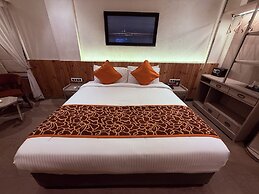 Ikonic Hotel - Bhushi Dam Lonavala