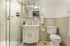 Hotel Bardot Boutique