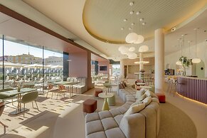 Hampton By Hilton Alicante Airport