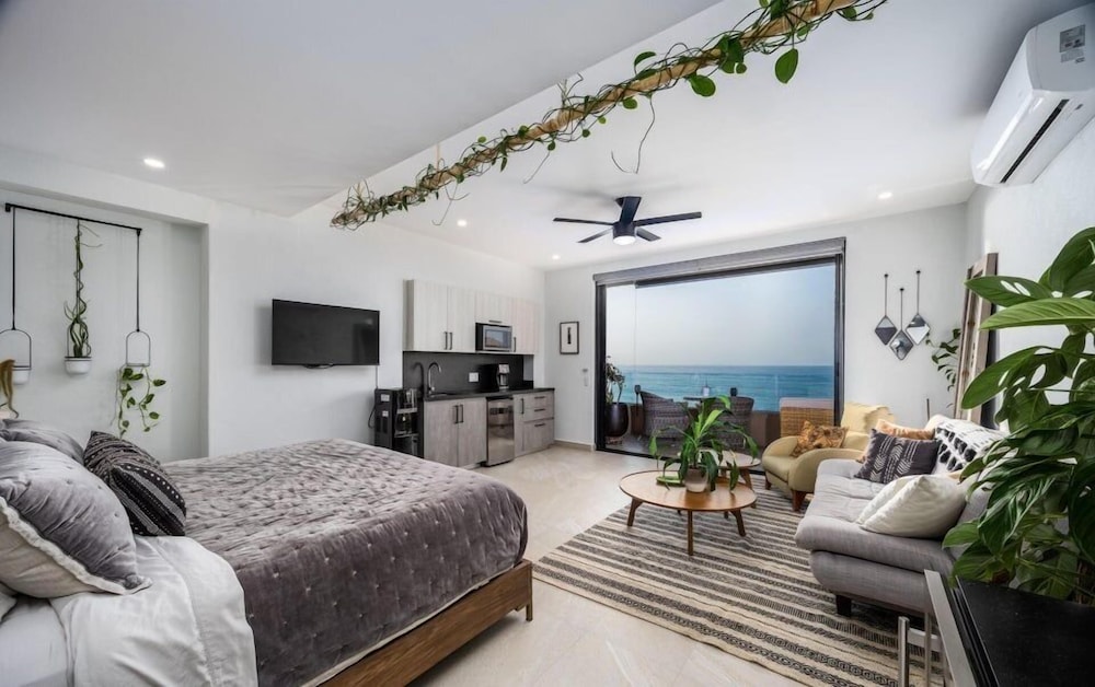 Villa Mango with ocean view
