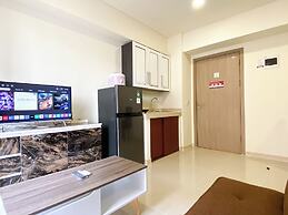 Homey And Warm 2Br At Meikarta Apartment