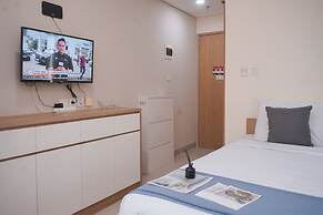 Best Furnished Studio (No Kitchen) Apartment At B Residence