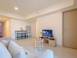 Tidy Warm Toned 2Br Apartment Meikarta