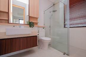 Modern Furnished 2Br At Samara Suites Apartment