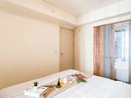 Basic 1Br With Extra Room At Meikarta Apartment