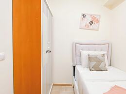 Modern Touch 2Br Apartment At Meikarta