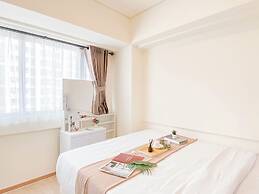 Modern Touch 2Br Apartment At Meikarta