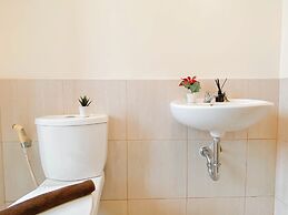 Spacious 3Br With Neutral Toned At Meikarta Apartment