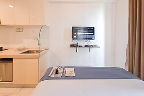 Good Deal Studio At Sky House Bsd Apartment